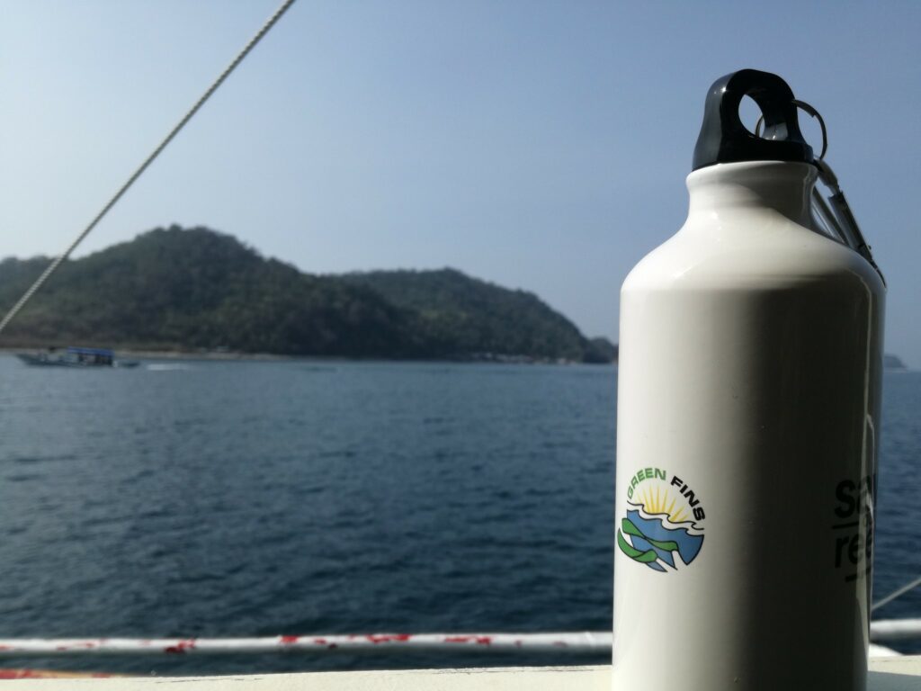 Green Fins reusable water bottle